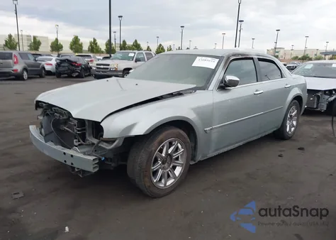 2006 Chrysler 300C из США, поврежденный, VIN 2C3KA63H86H110295